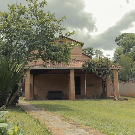 Em Tiradentes, Minas Gerais, Casa Tipica E Espacosa Em Terreno Arborizado 외부 사진