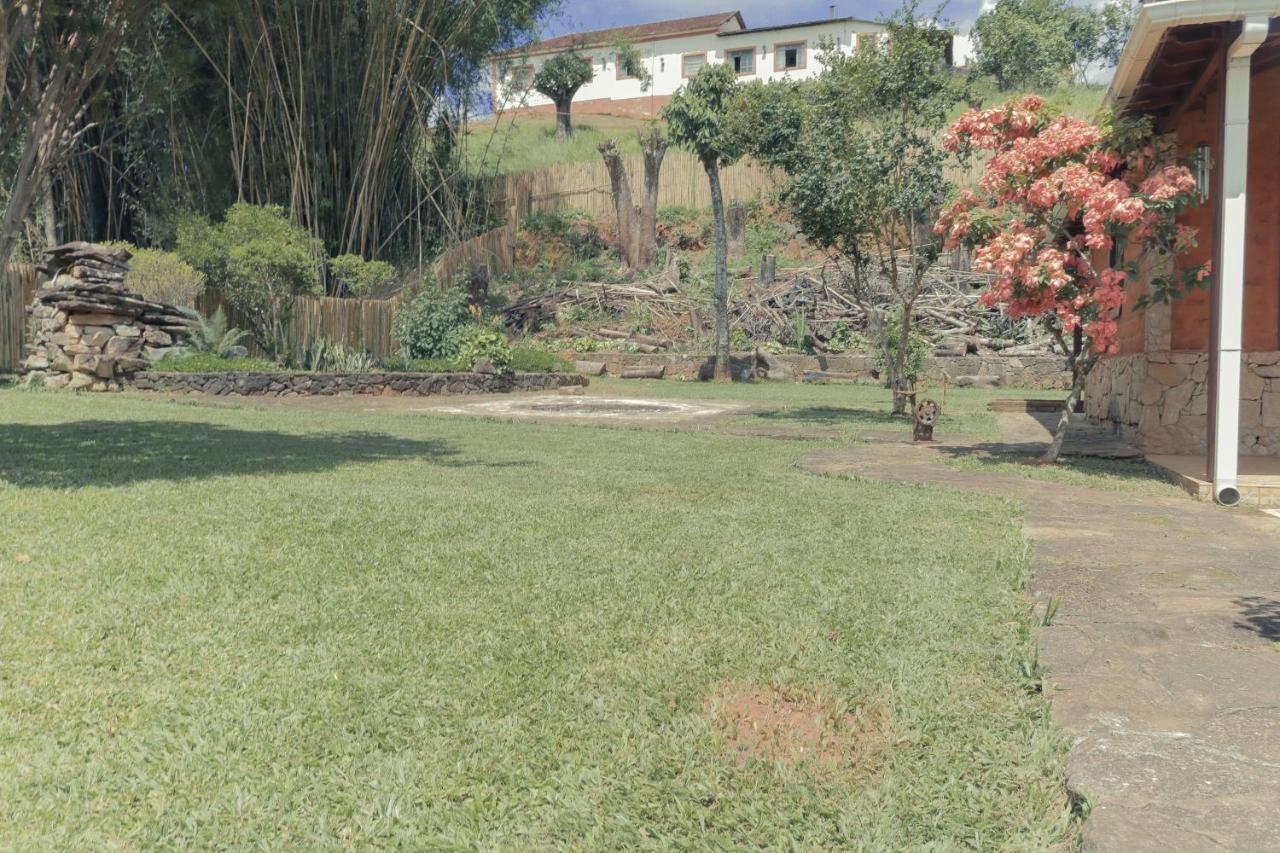 Em Tiradentes, Minas Gerais, Casa Tipica E Espacosa Em Terreno Arborizado 외부 사진